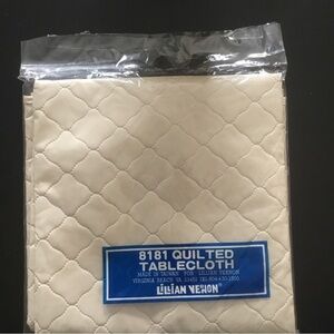 VTG Quilted Card Table Cover Snap On Beige 8181 Vinyl NEW Lillian Vernon 39”